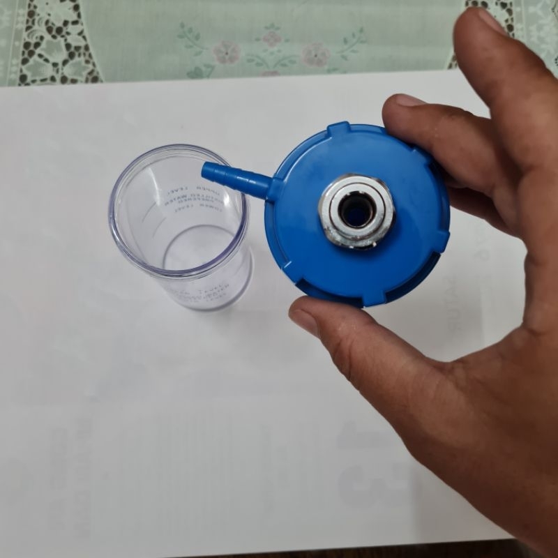 Bình tạo ẩm kèm dây thở dùng cho đồng hồ oxy y tế