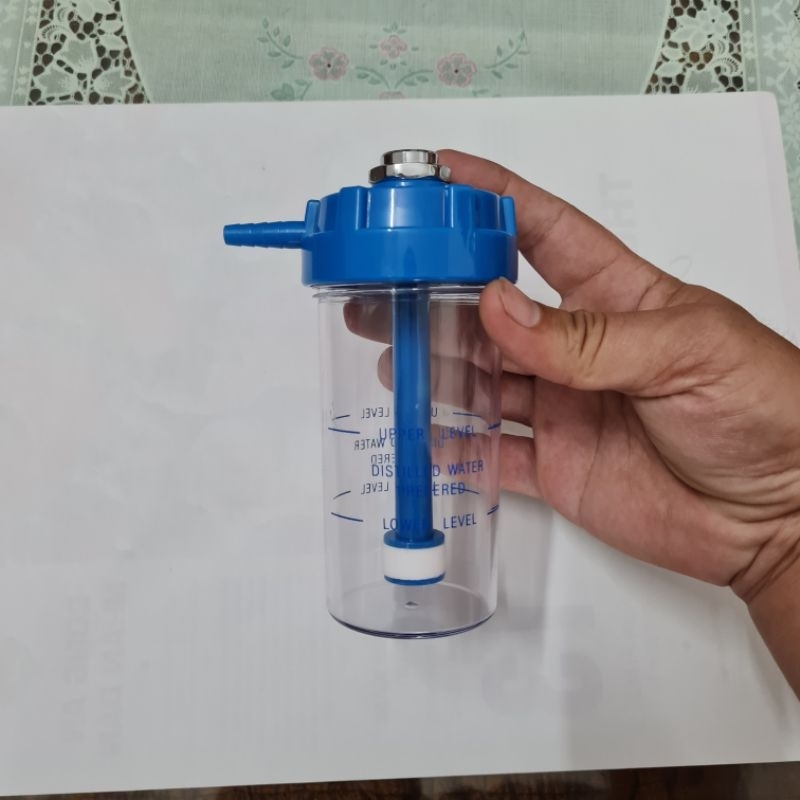 Bình tạo ẩm kèm dây thở dùng cho đồng hồ oxy y tế