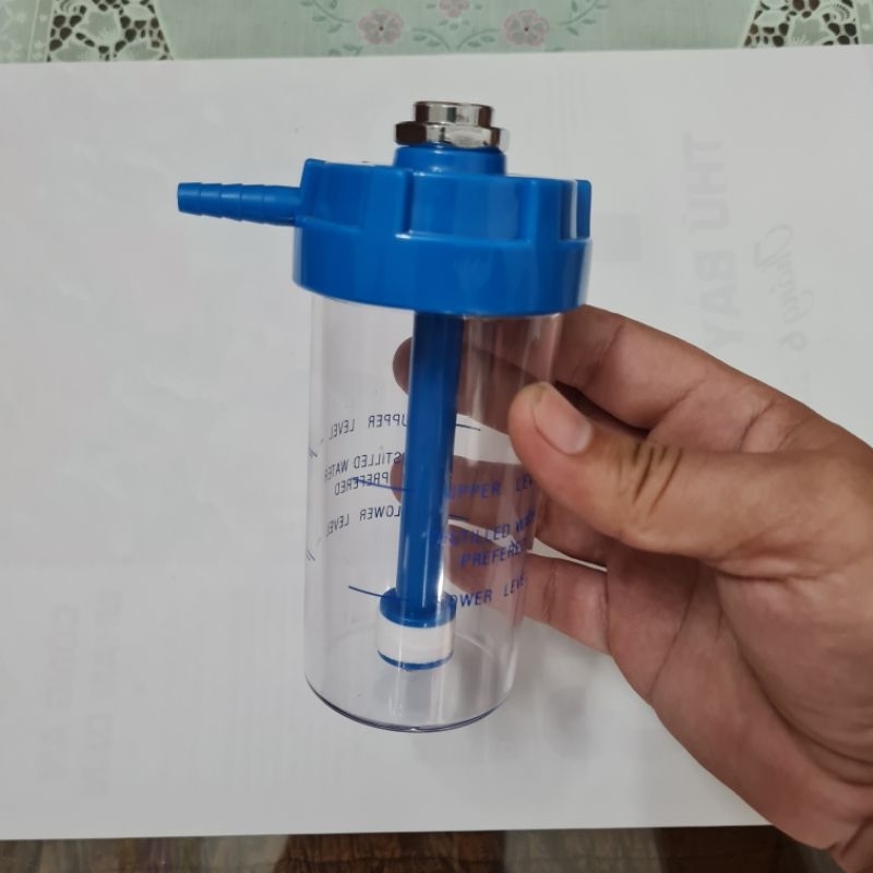 Bình tạo ẩm kèm dây thở dùng cho đồng hồ oxy y tế