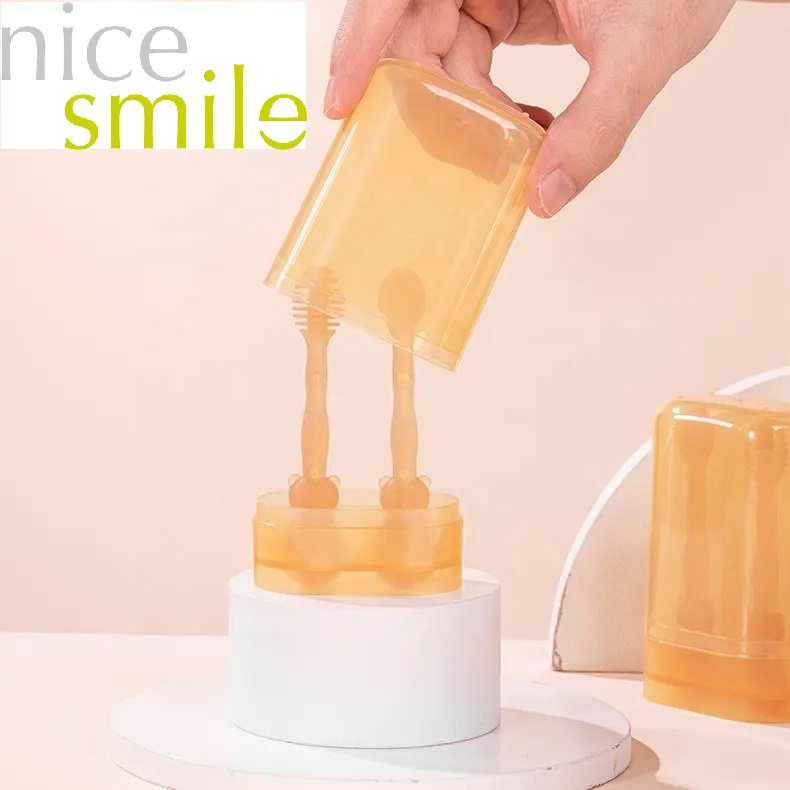 Combo Bàn Chải + Vệ sinh lưỡi cho bé bằng Silicone cao cấp