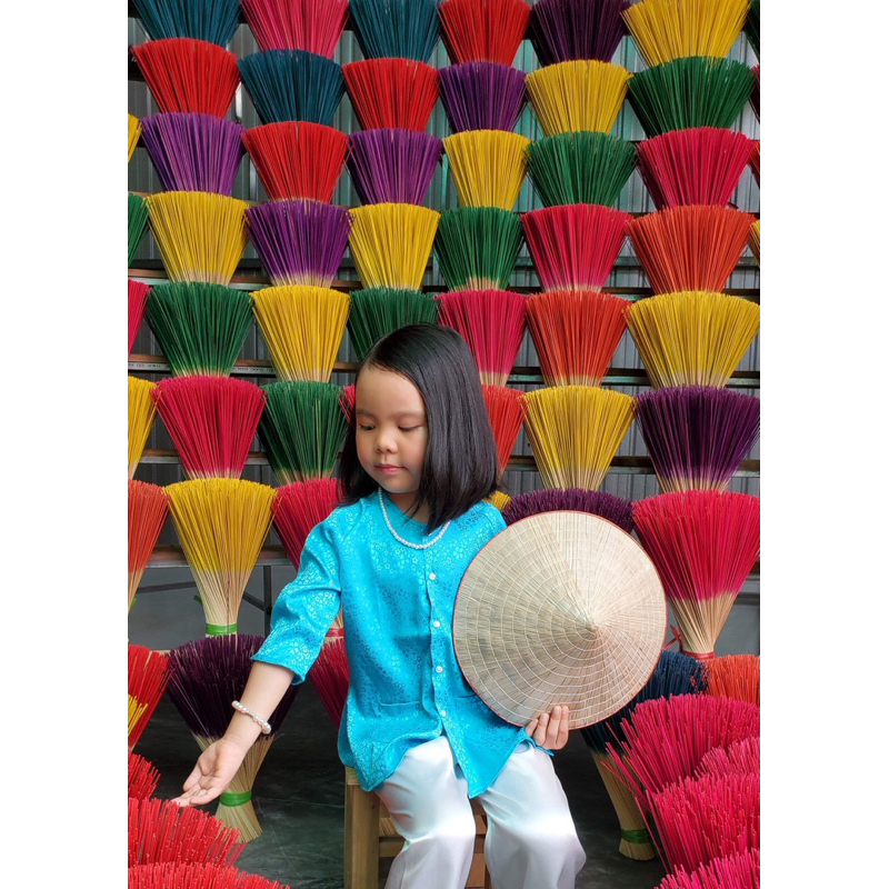 Bà Ba Gấm Đẹp Bé Gái