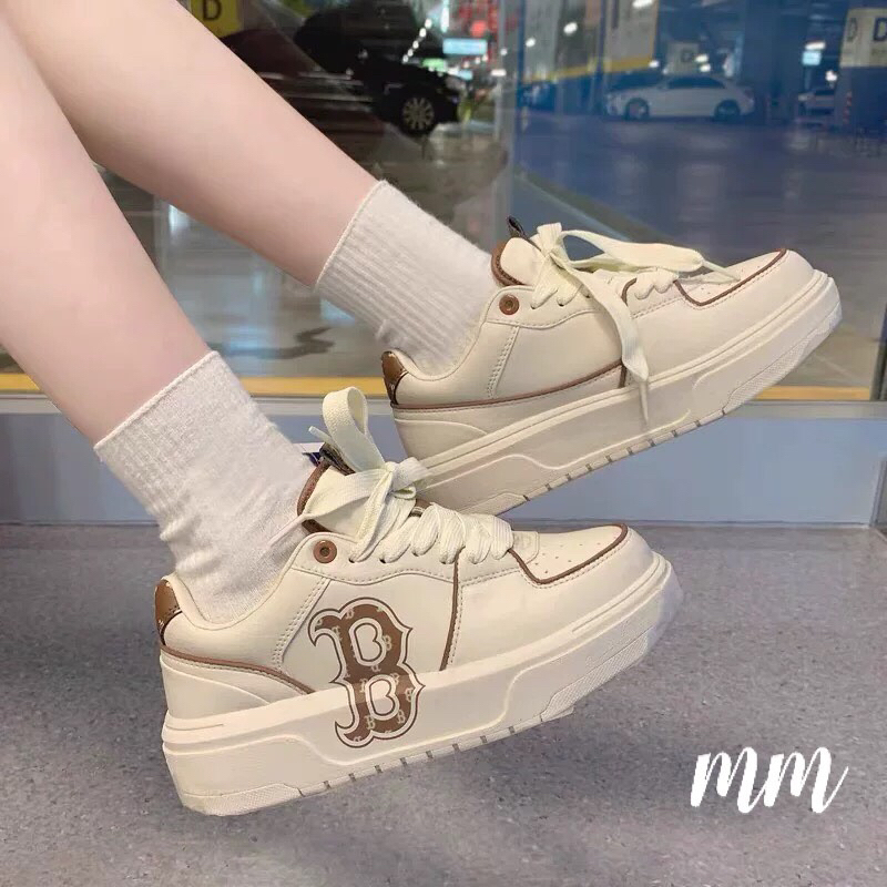 Giày thể thao , hàng cao cấp full box túi giấy ,bản mới về hàng siêu đẹp, chất siêu xịn ,Hàng fullbox Sz 36/44