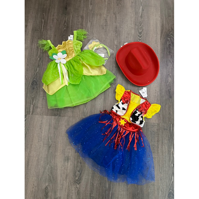 Bộ váy hoá trang bé gái