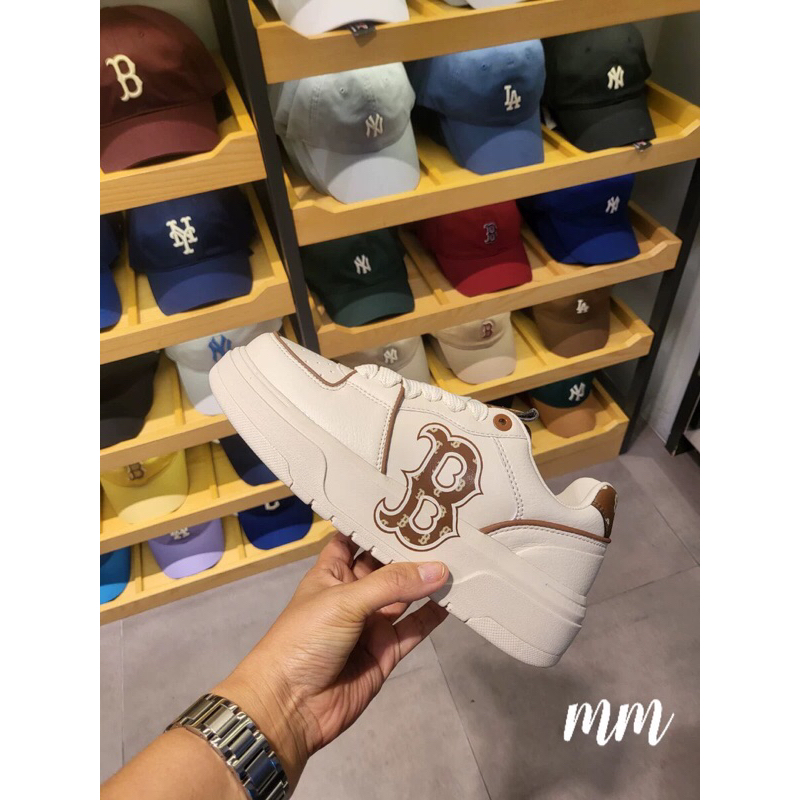 Giày thể thao , hàng cao cấp full box túi giấy ,bản mới về hàng siêu đẹp, chất siêu xịn ,Hàng fullbox Sz 36/44