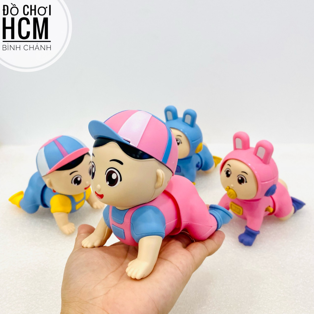 Đồ chơi trẻ em bé tập bò đội mũ, ngậm ti giúp kích thích các bé học tập bò theo rất dễ thương