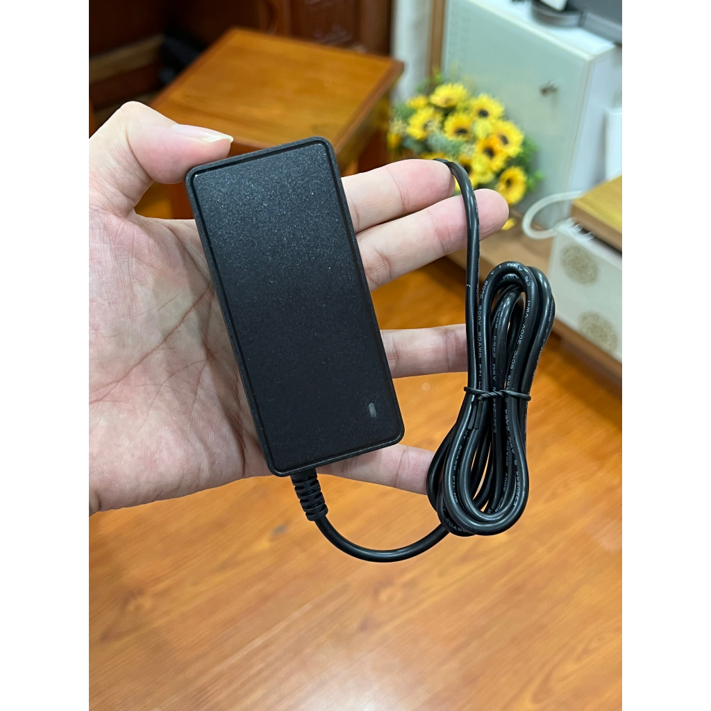 ADAPTER 12V 4A