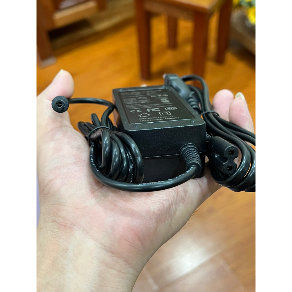 ADAPTER 12V 4A
