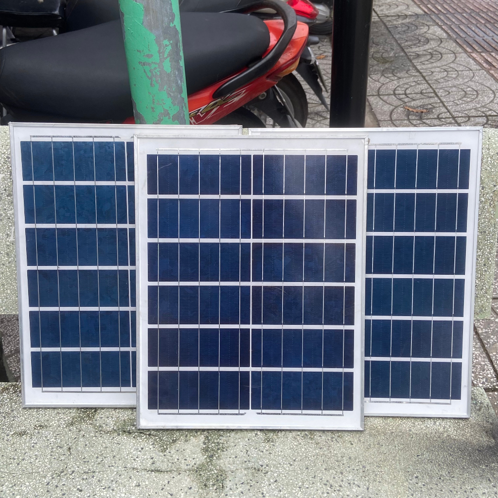 TẤM PIN NĂNG LƯỢNG MẶT TRỜI 20W 6V - HÀNG THANH LÝ  - KÍCH THƯỚC 400*350*17mm