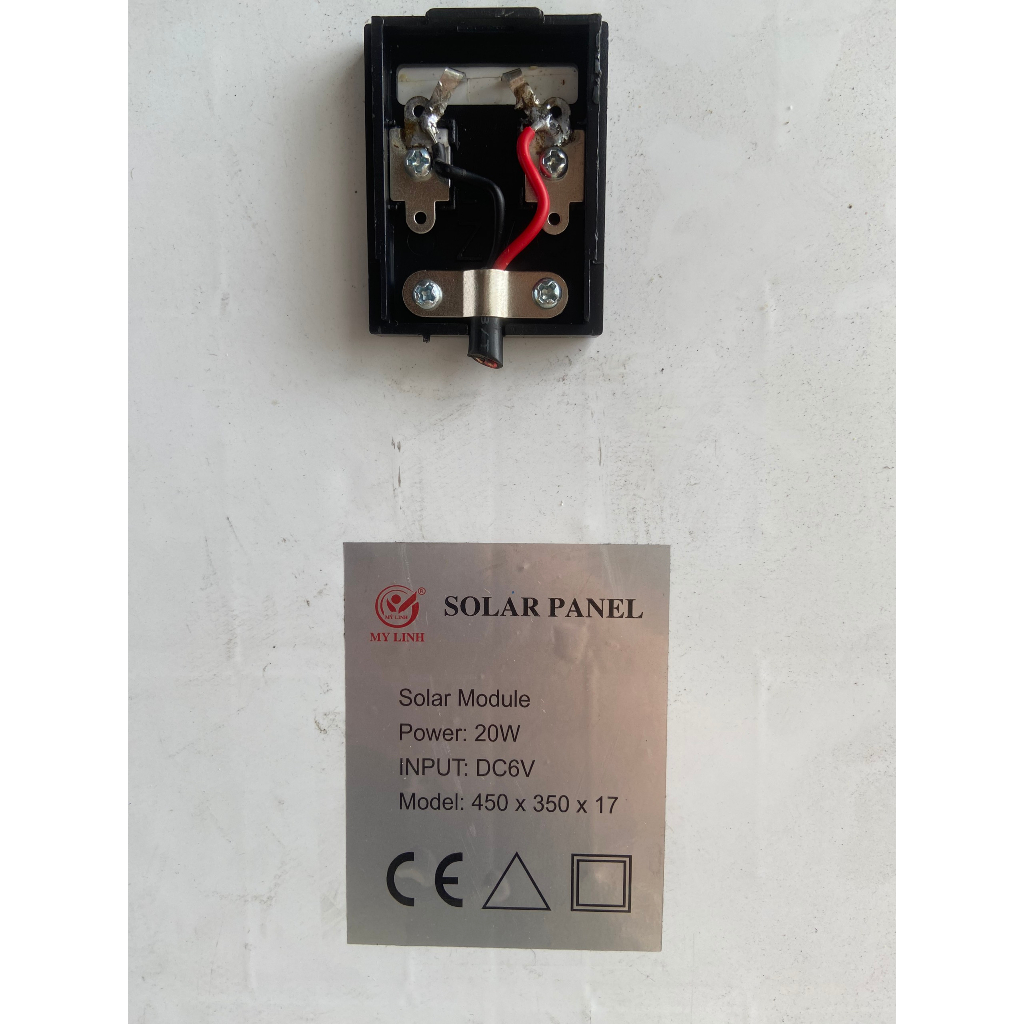 TẤM PIN NĂNG LƯỢNG MẶT TRỜI 20W 6V - HÀNG THANH LÝ  - KÍCH THƯỚC 400*350*17mm