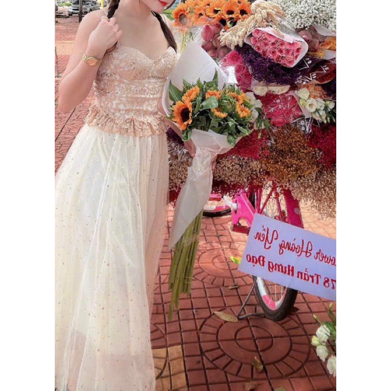 Thanh lí cả set váy 50k