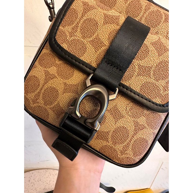 Túi coach beck đeo chéo nam