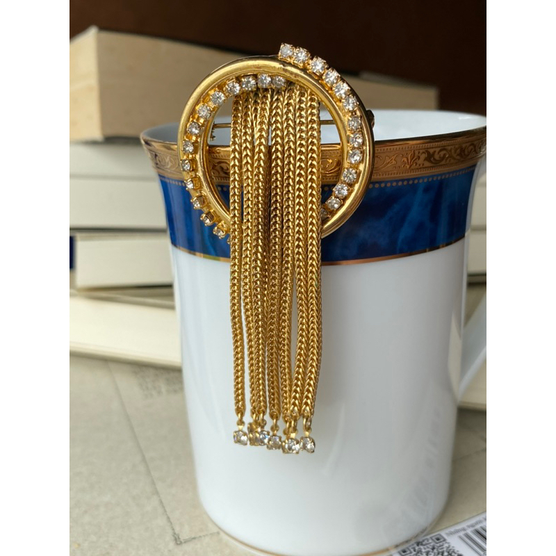 Cài áo vintage Pierre Balmain auth tua rua