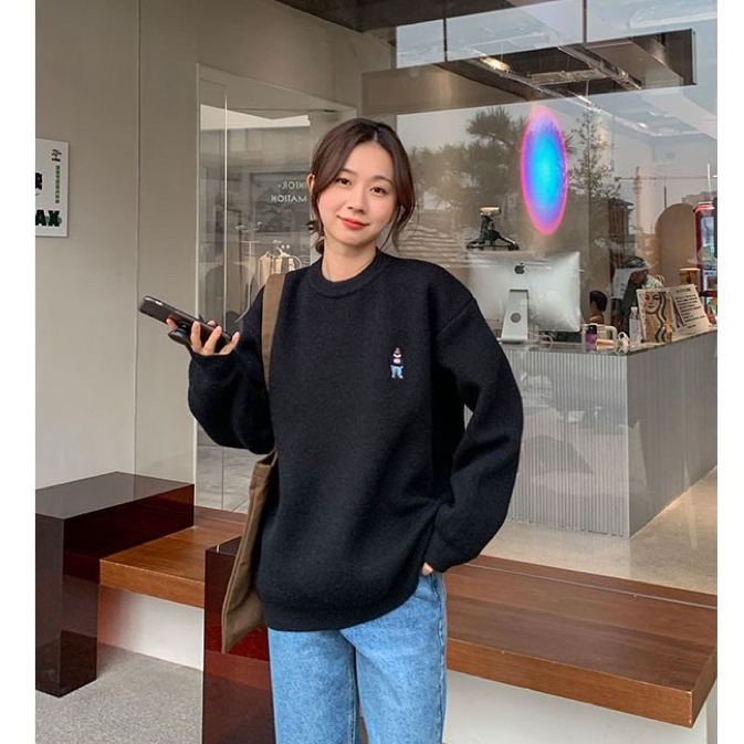 Áo Len Nữ Form Rộng Thêu Hình Gấu Steve Chất Len Dày Mịn  - OSAA DAILY