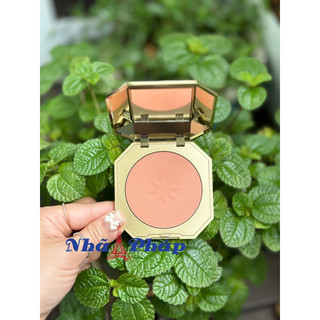 Phấn má hồng kiko holiday gems sale 70% . sản xuất tại ý
