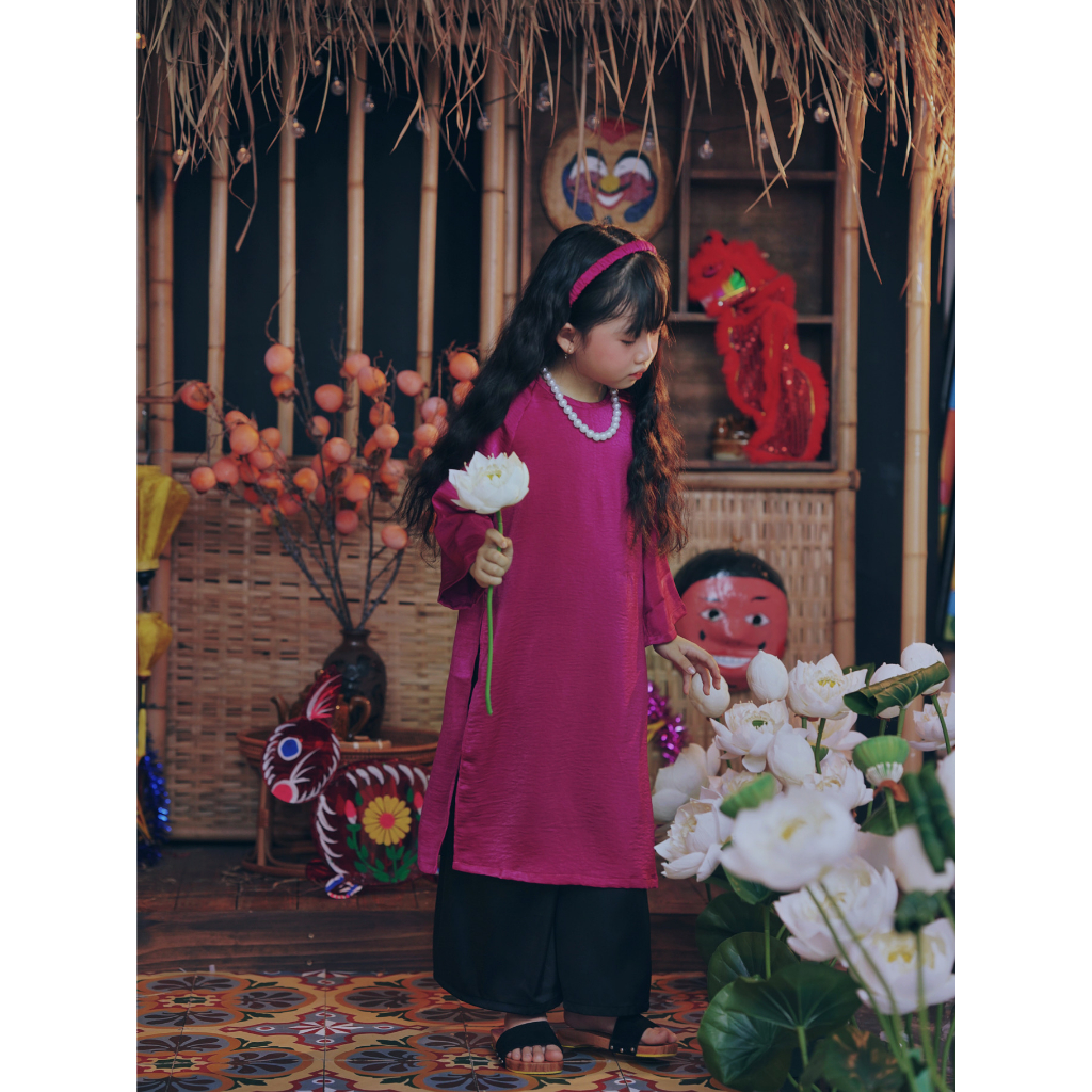 Áo dài em bé, áo dài bé gái, áo dài lụa bé gái cao cấp Em Bé Ơi - AD01