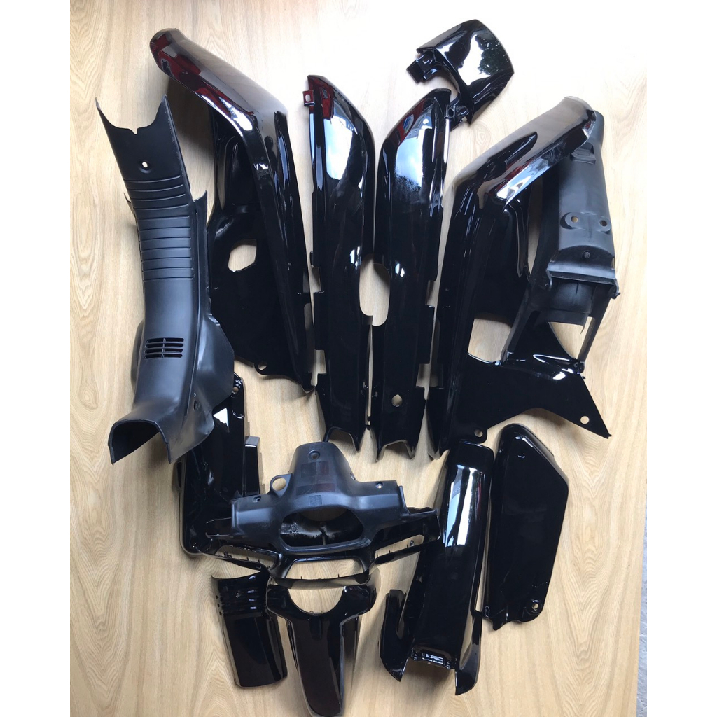 DÀN ÁO-VỎ NHỰA DREAM III-DREAM LÙN NHỰA NGUYÊN SINH CHÂT LƯỢNG CAO LÊN ZIN KHÔNG CHẾ CHÁO THEO XE