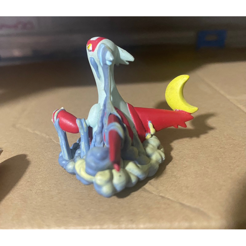 Mô hình pokemon Latias