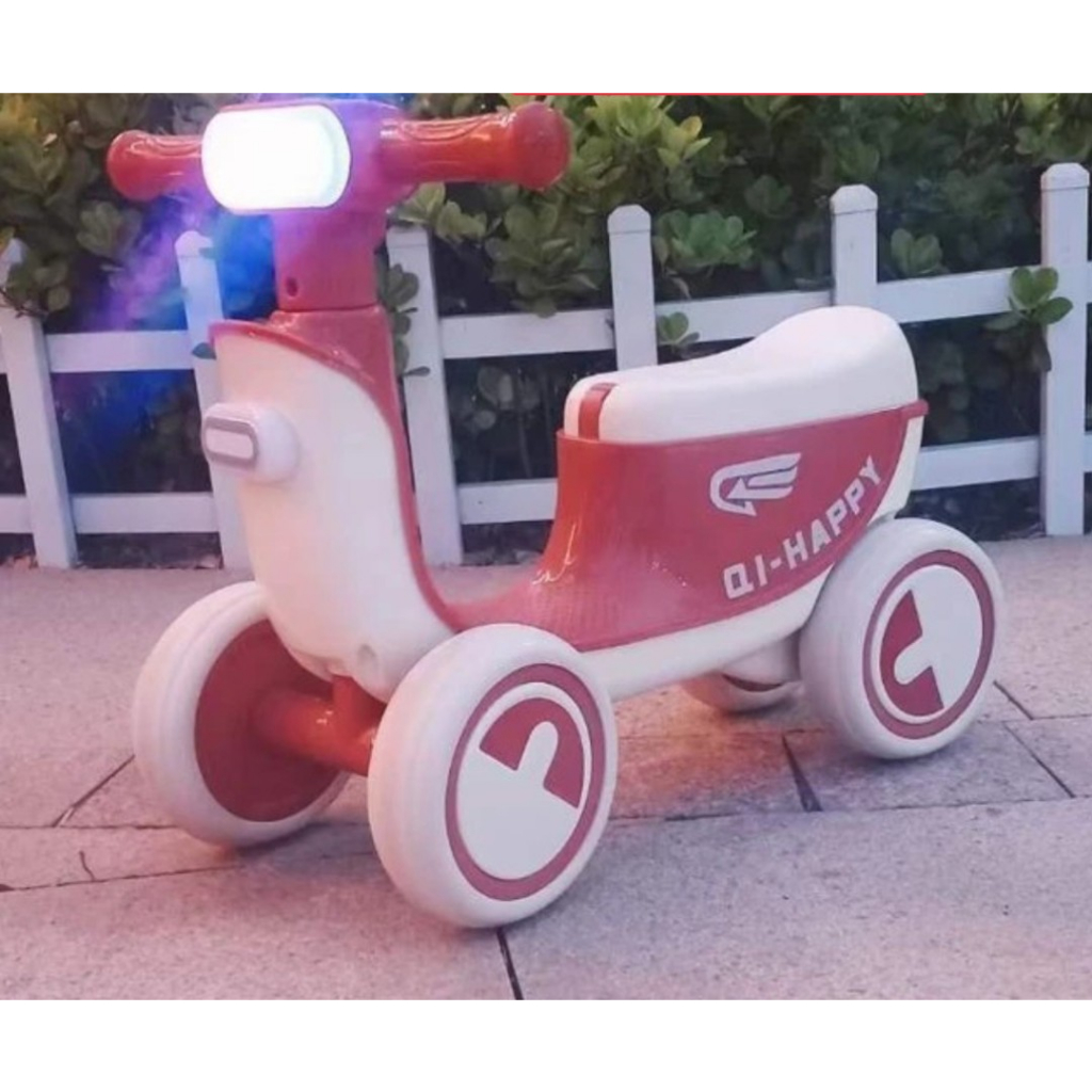 Xe chòi chân 1007 có hộc đựng đồ dưới yên, có đèn, có nhạc