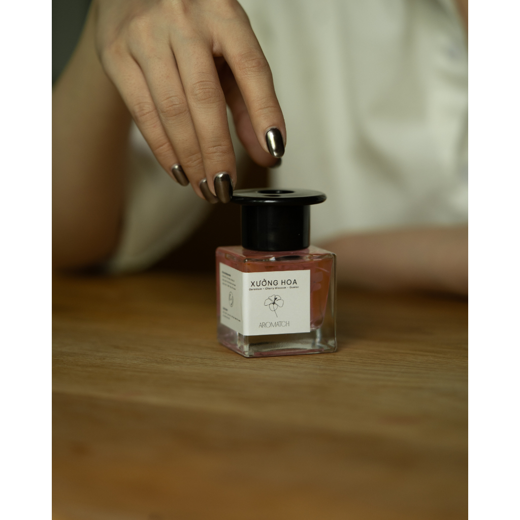 Tinh Dầu Cắm Que Tự Khuếch Tán Hương Làm Thơm Phòng, Khử Mùi Không Gian