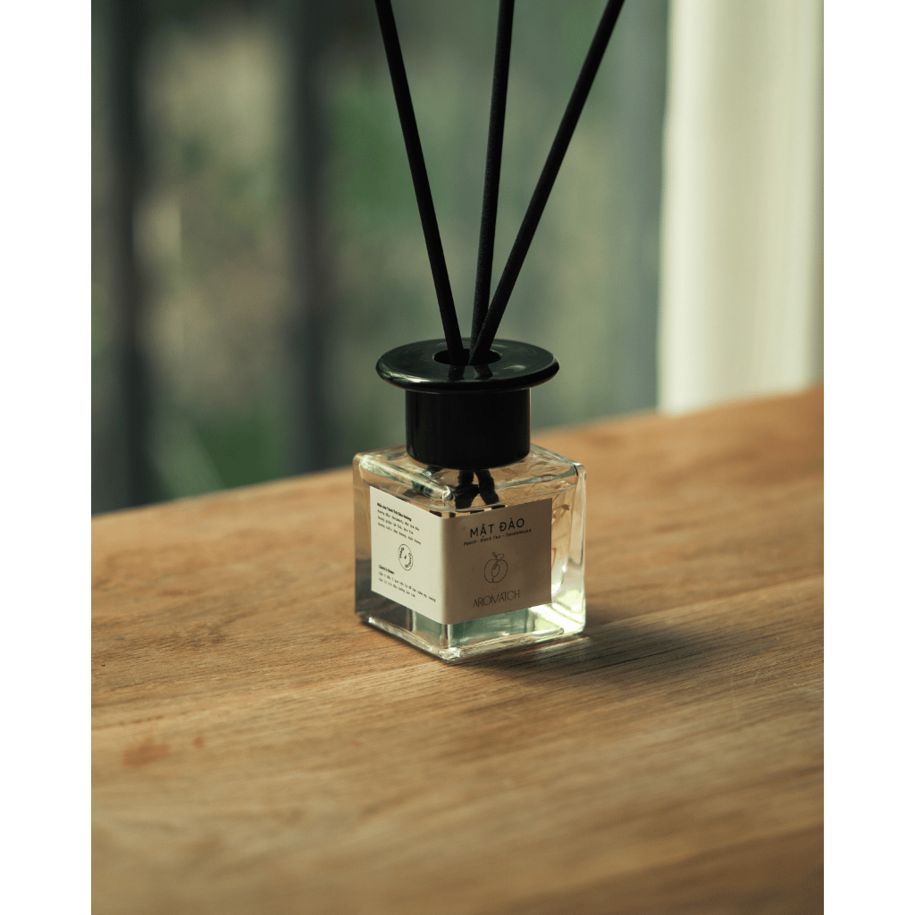 Tinh Dầu Cắm Que Tự Khuếch Tán Hương Làm Thơm Phòng, Khử Mùi Không Gian