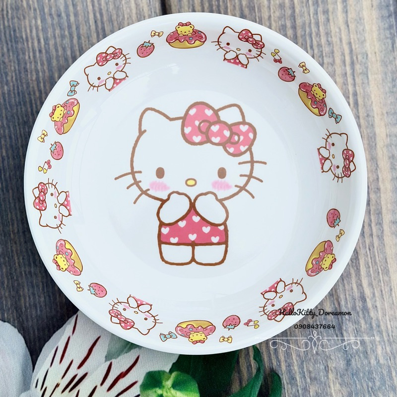 DĨA TRÒN TRŨNG HELLOKITTY DOREAMON