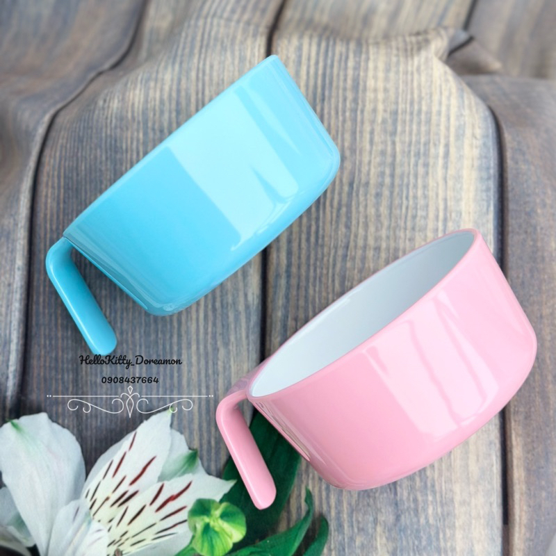 CHÉN QUAI CẦM SÂU LỒNG HELLOKITTY DOREAMON