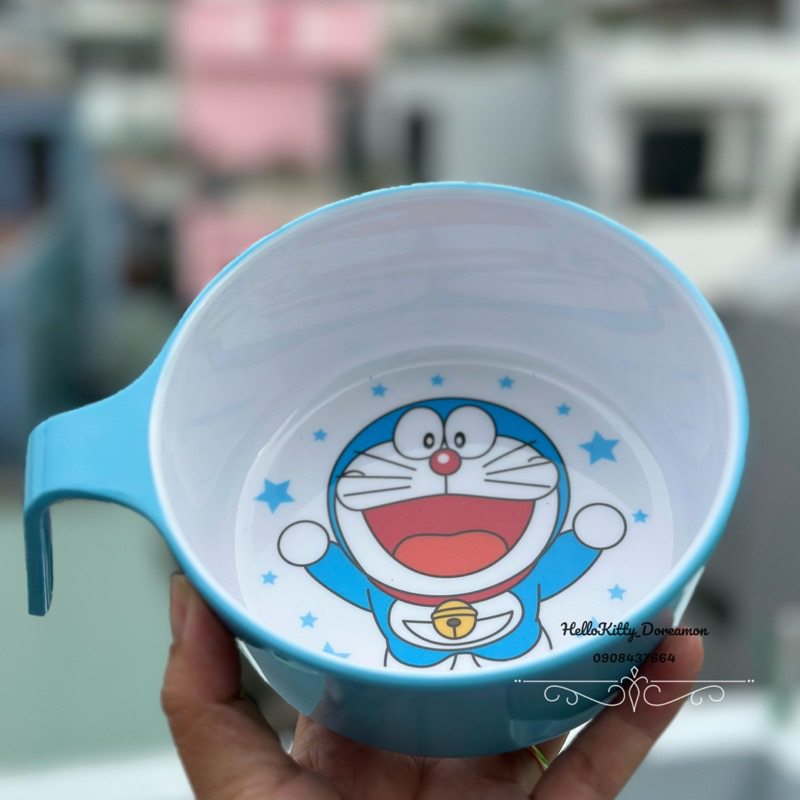 CHÉN QUAI CẦM SÂU LỒNG HELLOKITTY DOREAMON