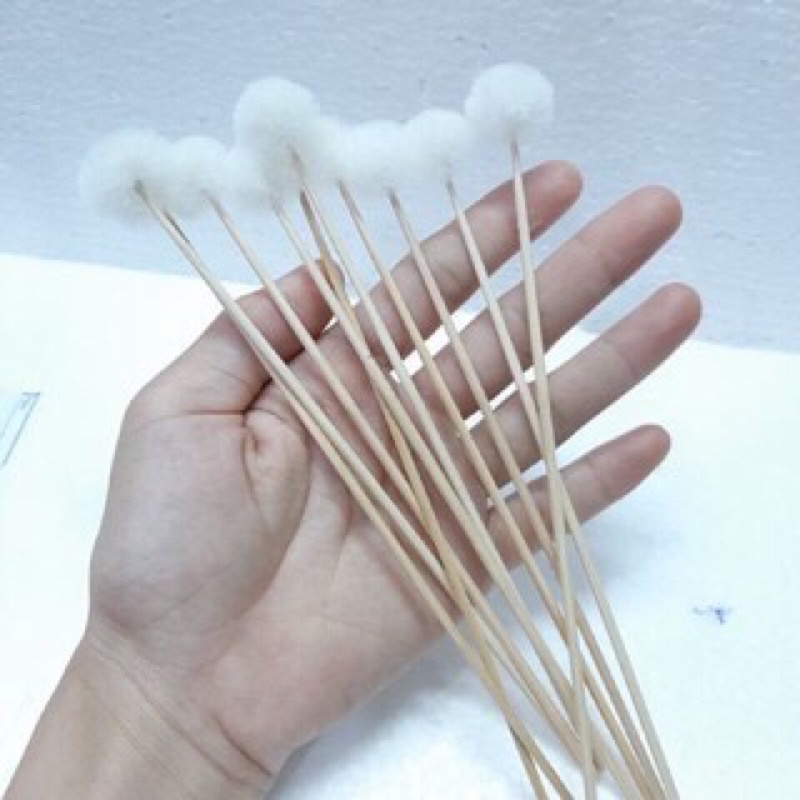 Bông Ngoáy Tai - cây bông ráy tai- bông ngoáy tai xe lỗ tai lông vịt bền chắc ,an toàn khi sử dụng