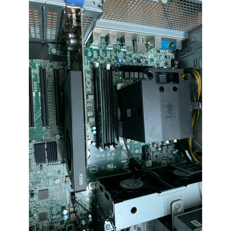 Máy Trạm DELL T5820 hàng đẹp like new