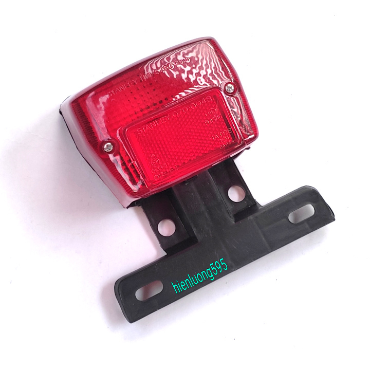 Bộ đèn hậu xe máy Cub 82