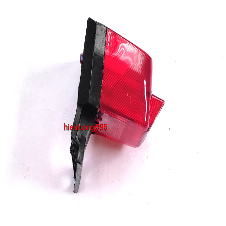 Bộ đèn hậu xe máy Cub 82