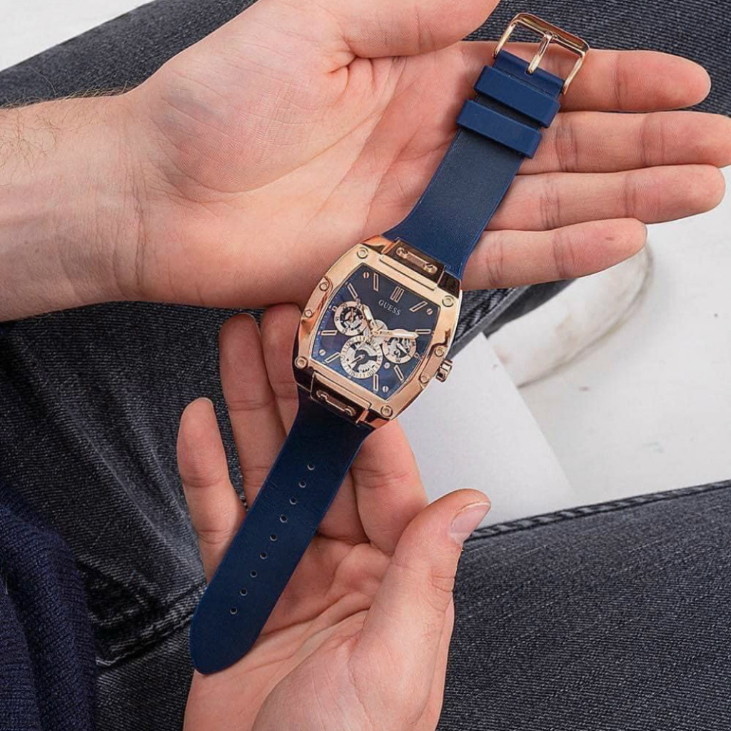 Đồng hồ kim đeo tay chống nước cao cấp silicon nam Guess GW0202G4 size 43mm fullbox , shop kiwi