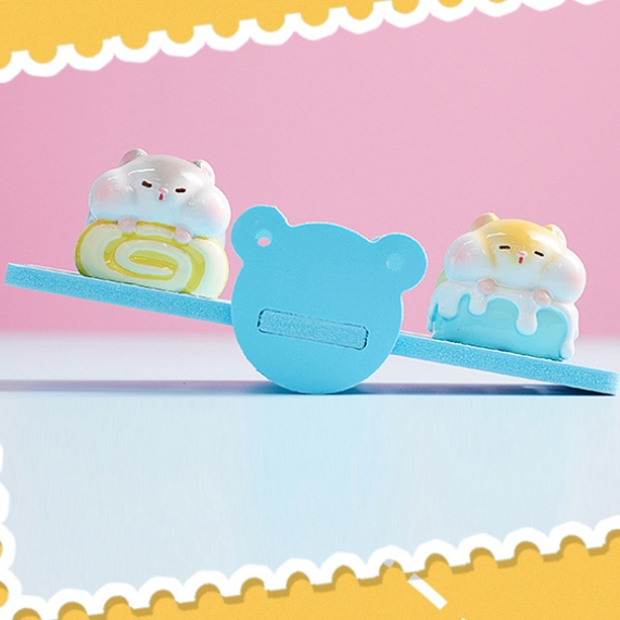 Đồ chơi túi mù mô hình nhân vật mini dễ thương  test may mẵn ngẫu nhiên Kỳ Nghỉ Hè Của Hamster