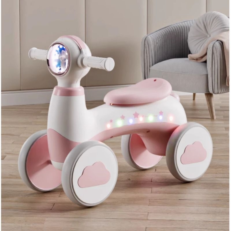 Xe chòi chân phi hành gia có đèn và nhạc cho bé