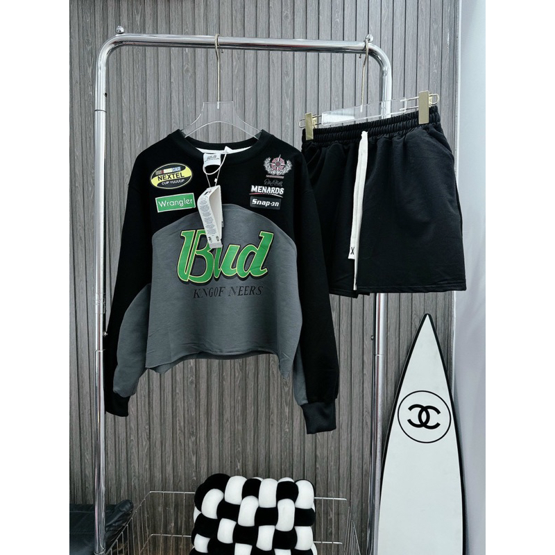 Set áo tay dài phối màu hoạ tiết kèm quần short