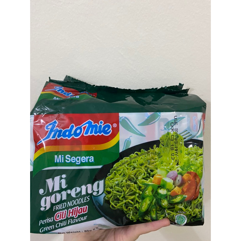 Mì trộn muối ớt xanh Indomie - Mi Goreng Chili Hijau 5 gói x 85g .