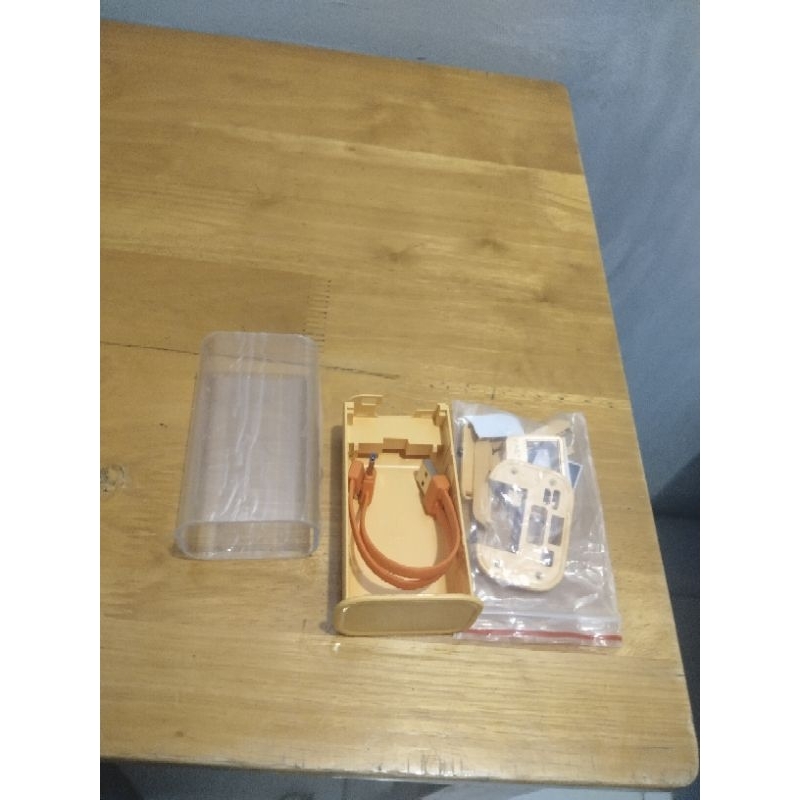 Box sạc dự phòng 2cell 21700(không mạch)
