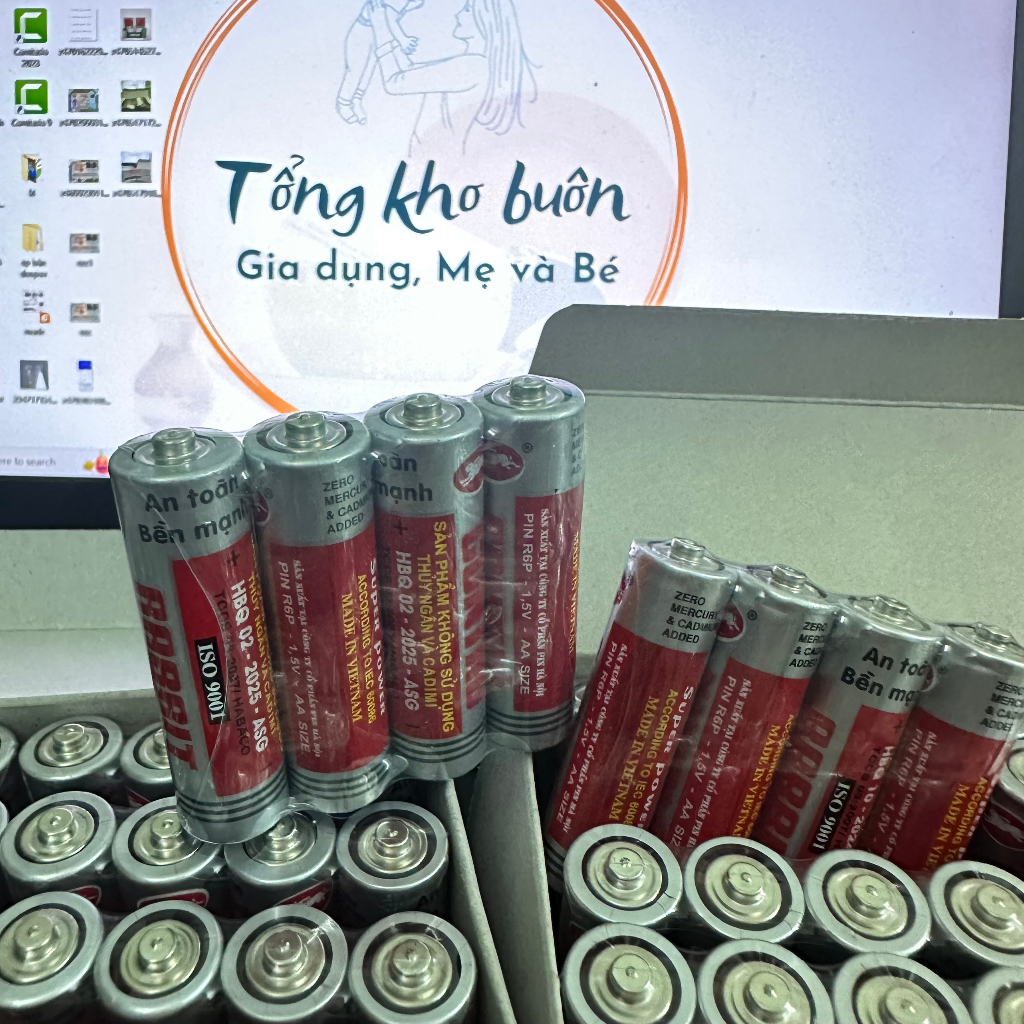 Pin con thỏ AA 1,5v 5cm