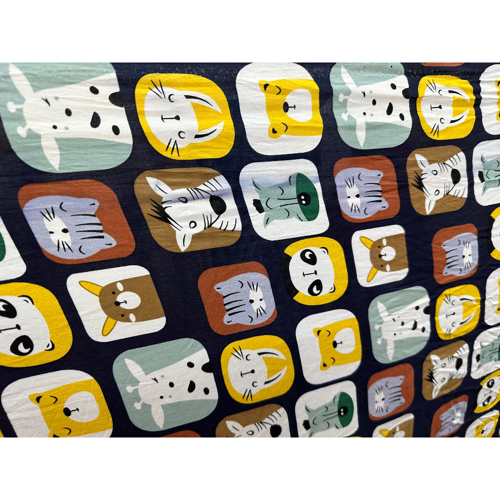 Sale vải tôn- tole lanh loại 1 bị lem màu 10cm dọc 1 biên, khổ vải 1m44