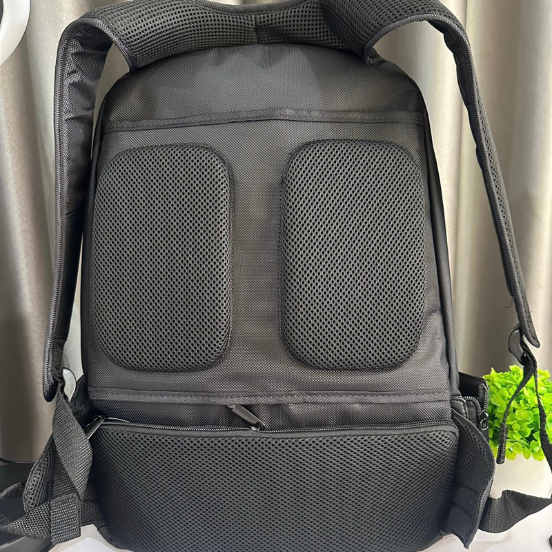 Balo Thinkpad Business chính hãng mới 100% đựng được tất cả các máy Thinkpad