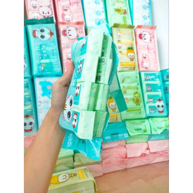 Khăn ướt Mini bỏ túi tiện lợi mẫu hoạt hình dễ thương