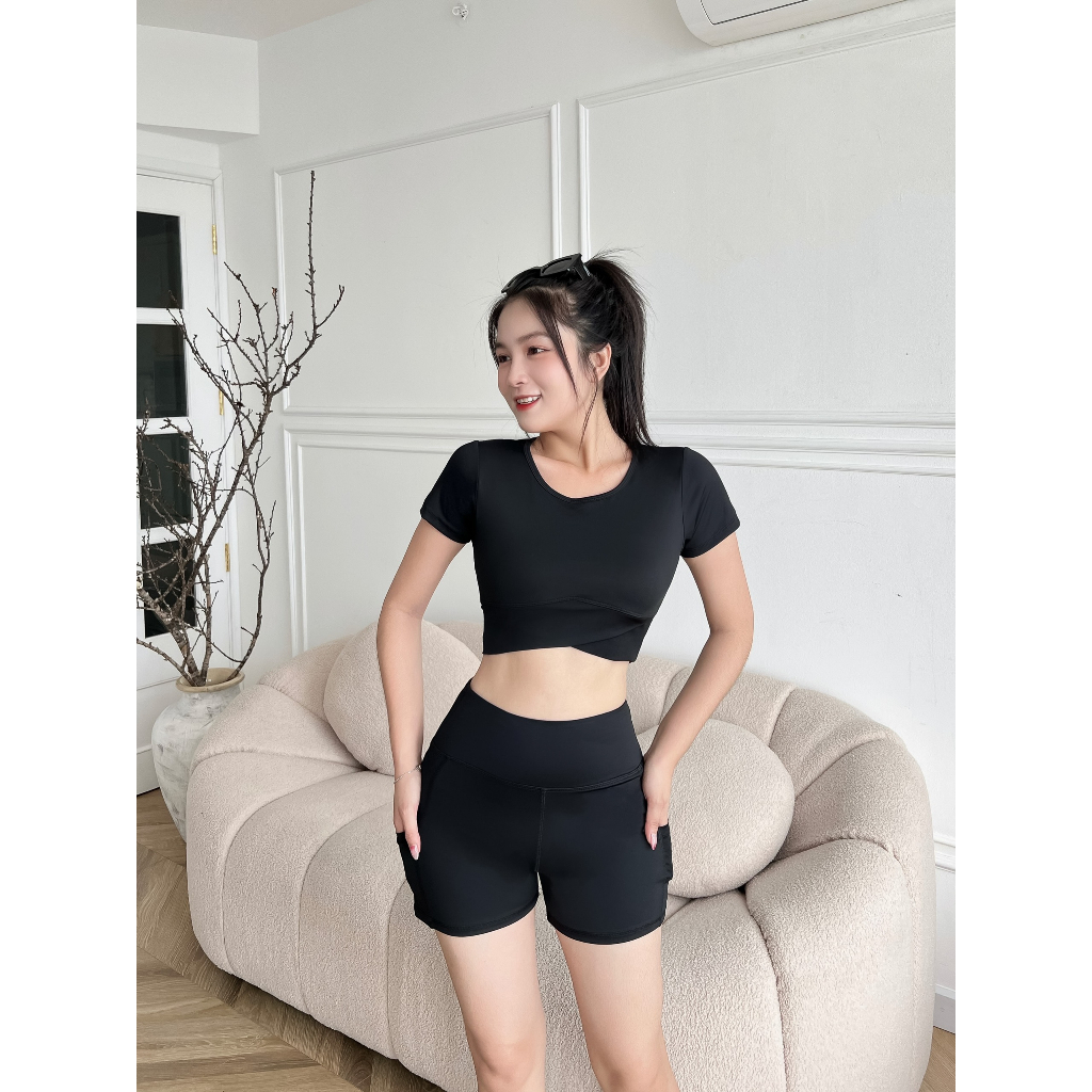 Bộ cộc áo croptop + quần túi tập gym yoga aerobic nữ vải thun poly cao cấp- đồ tập gym yoga nữ