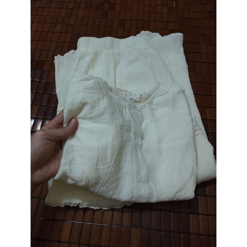 Áo Sơ Mi Nữ Bánh Bèo + Chân Váy Dài Điệu Đà Phong Cách Tiểu Thư Sang Chảnh Mẫu Mới