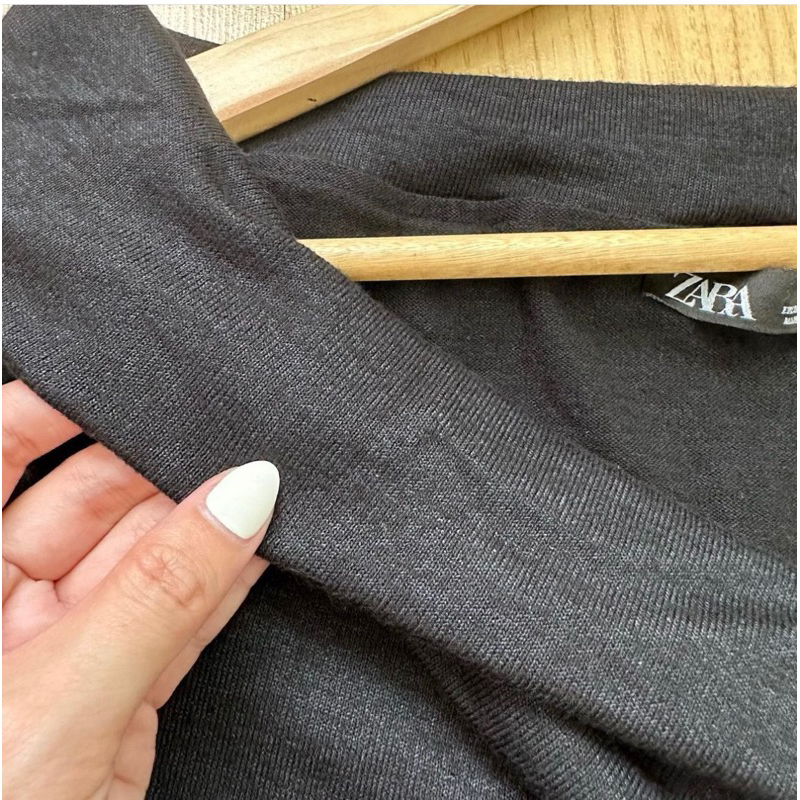 Pass - Áo thun tay dài