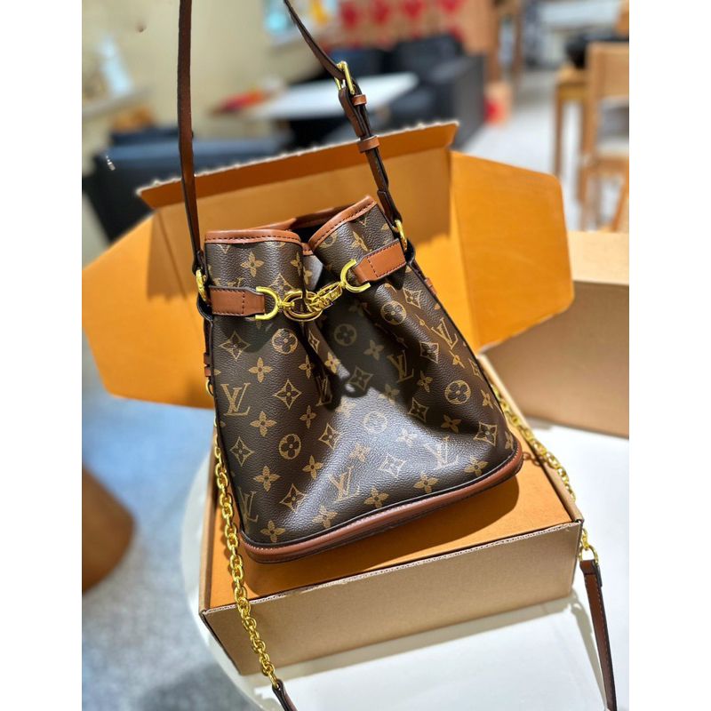 Túi LV CEST BUCKET SP FULLBOX SEAL