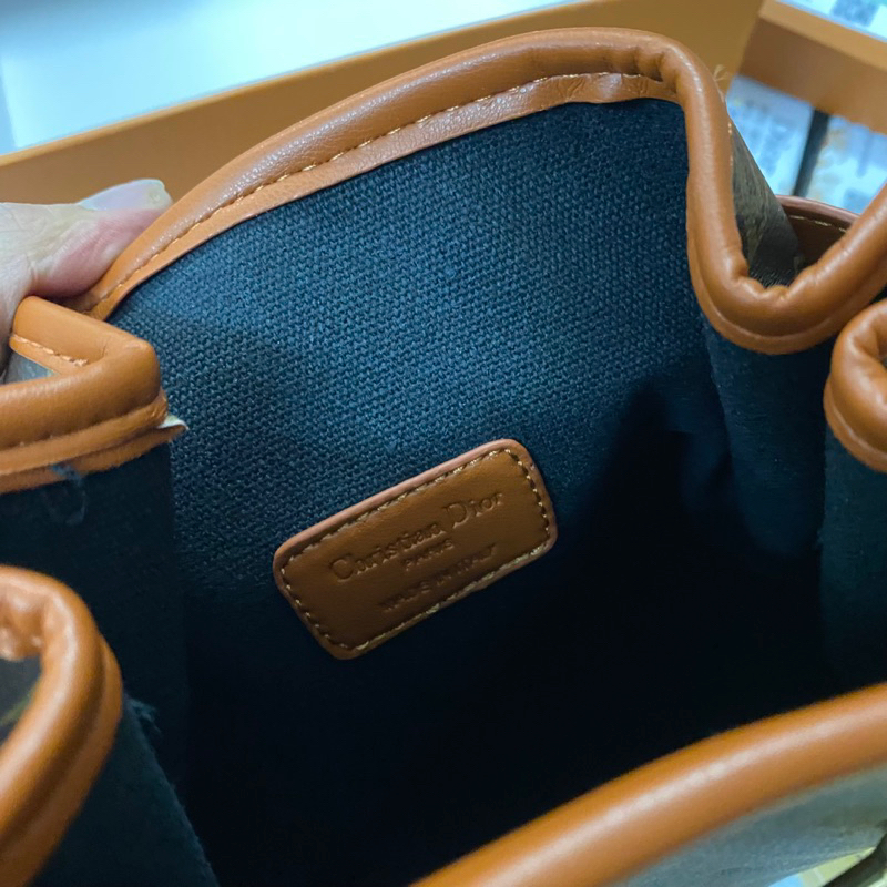 Túi LV CEST BUCKET SP FULLBOX SEAL