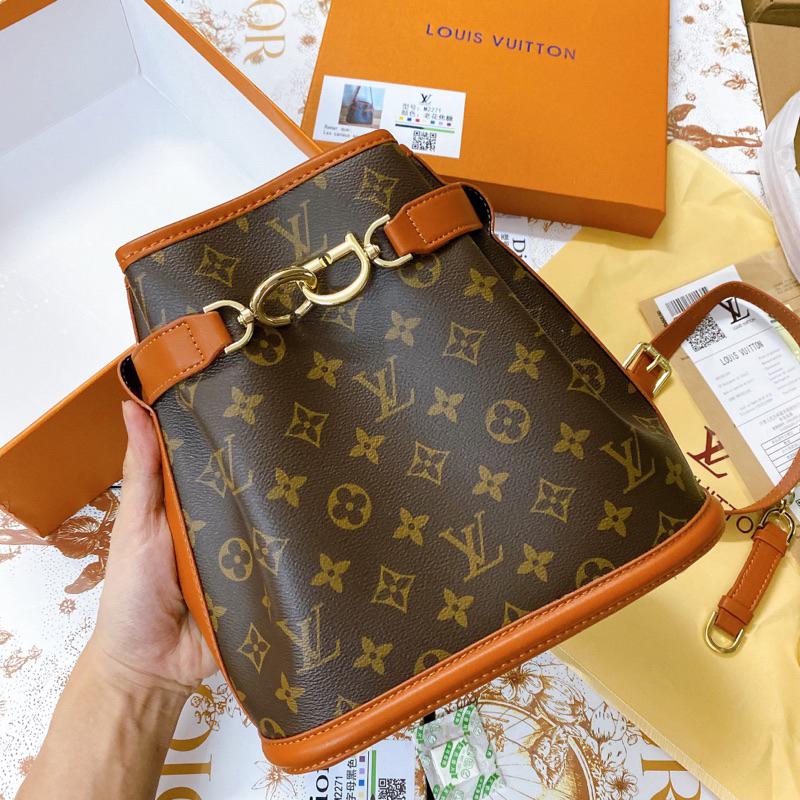 Túi LV CEST BUCKET SP FULLBOX SEAL