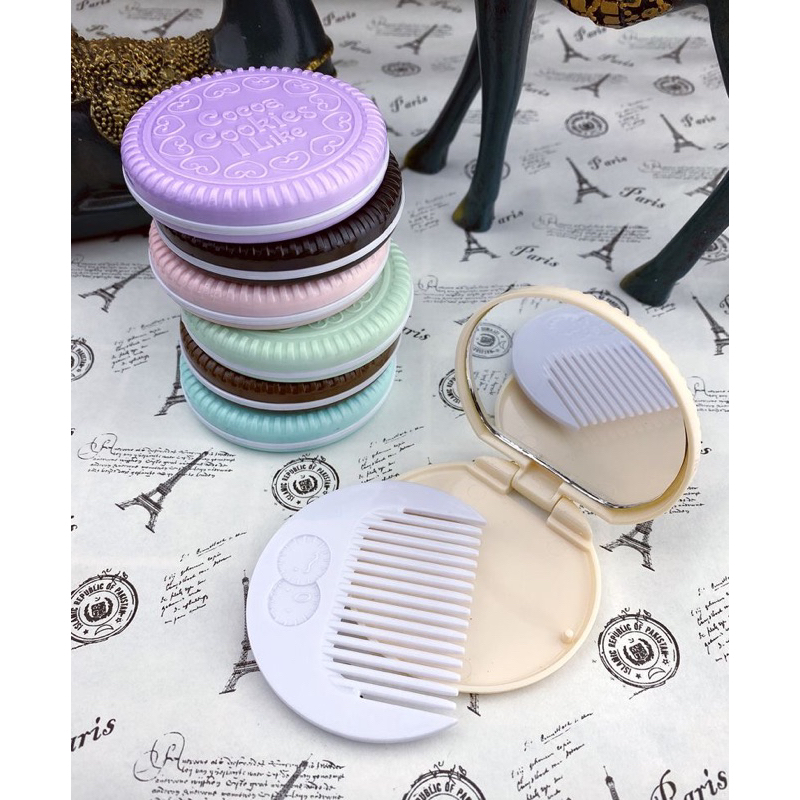 Gương trang điểm Bánh Quy Dễ Thương nắp gập kèm lược Nhiều Màu Sắc Pastel