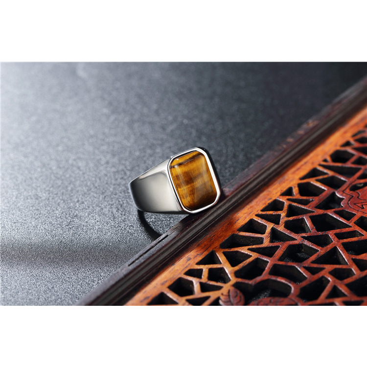 Nhẫn titan đính đá Mắt Hổ JAMS không gỉ cao cấp unisex