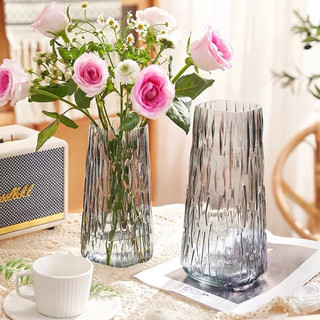 Bình hoa thuỷ tinh dáng vuông cổ điển